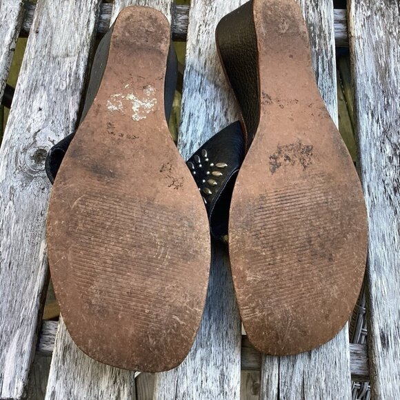 Yellow Box Mimosa Slip On Sandals Size 7.5 - Picture 5 of 5